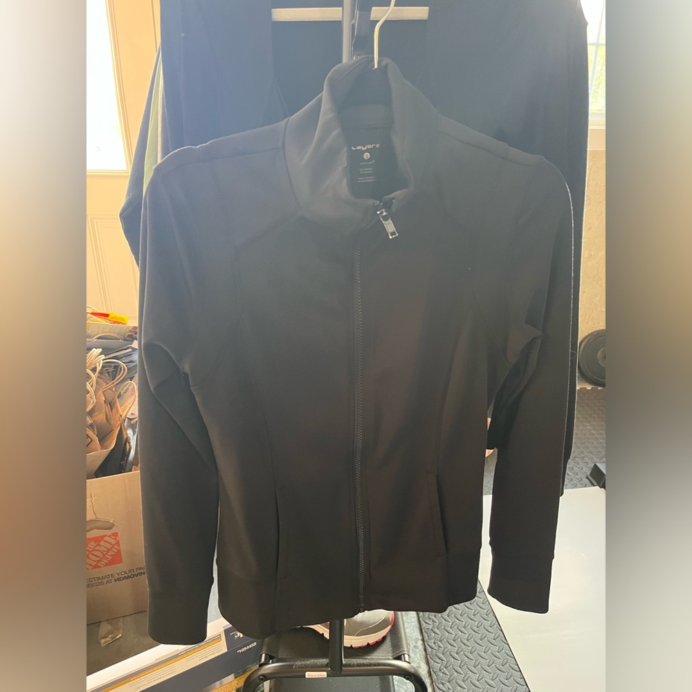 Layer 8 Qwick-Dry Black jacket
